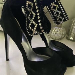 Black Suede Dressy High Heels 👠 BEBE SIZE 7